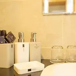 Khách sạn HANZ Sài Gòn Bến Thành